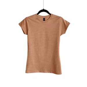Camiseta de Algodón Slub Cuello Redondo para Dama – Arena – Bones.